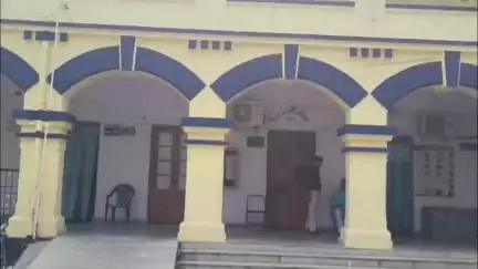 केवटी रनवे: केवटी प्रखंड में उपचुनाव के लिए नामांकन प्रक्रिया शुरू, पहले दिन एक भी नामांकन नहीं