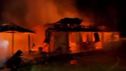 আমবাসা: কুলাইয়ে ভয়াবহ অগ্নিকাণ্ড: দুটি বসতঘর পুড়ে ছাই