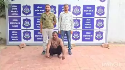 આણંદ શહેર: આણંદ-વડોદરા એકસપ્રેસ હાઉવે ઉપરથી સ્વીફટ ગાડીમાંથી વિદેશી દારૂના જથ્થા સાથે એક ઝડપાયો