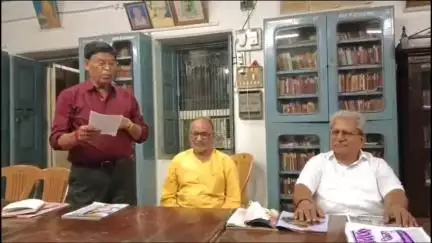 सनावद: सनावद में सुमन साहित्य समिति द्वारा पावस आगमन पर काव्य गोष्ठी का आयोजन