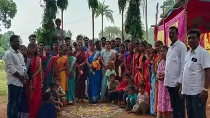 ଫୁଲବାଣୀ ସହର: ଝାମ୍ପିରେ ଠାରେ ରଜଦୋଳି ଉଦଘାଟନ ।