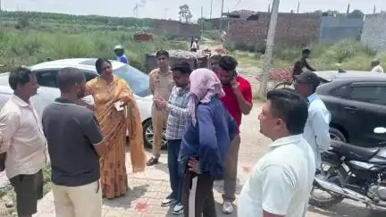 जगाधरी: नगर निगम जगाधरी महापौर सुमन बहमनी जनता की समस्याओं का समाधान करने फील्ड में उतरी
