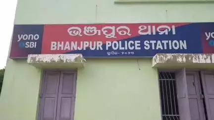 ବାରିପଦା ମ୍ୟୁନିସିପାଲଟି: ପାଟ୍ରୋଲିଂ ସମୟରେ ମହାରାଜପୁର ଅଞ୍ଚଳରୁ ୧୦ ଲିଟର ଦେଶୀ ମଦ ଜବତ, ଜଣଙ୍କ ନାଁରେ ମାମଲା ରୁଜୁ କଲା ଭଞ୍ଜପୁର ପୋଲିସ