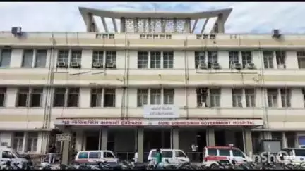 જામનગર શહેર: શહેરમાં બેડી વિસ્તારમાં રહેતી એક પરણીતાને સાસરિયાઓએ દુઃખ ત્રાસ આપતા ફિનાઈલ પીધું, પતિ અને જેઠાણી સામે ફરિયાદ નોંધાય