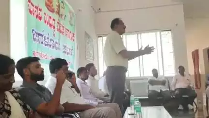 ಜಗಳೂರು: ವೈಜ್ಞಾನಿಕ ನೆಲೆಗಟ್ಟಿನಲ್ಲಿ ಪ್ರಜ್ಞಾವಂತ ಬಲಿಷ್ಠ ಯುವ ಪಡೆ ನಿರ್ಮಾಣವಾಗಬೇಕು: ಜಗಳೂರಲ್ಲಿ ಸಾಹಿತಿ ಡಾ.ಎ.ಬಿ.ರಾಮಚಂದ್ರಪ್ಪ