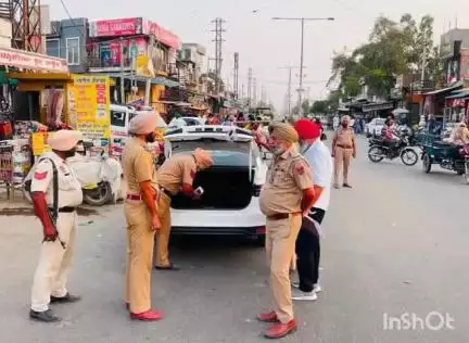 ਤਰਨਤਾਰਨ: ਜਿਲੇ ਵਿੱਚ ਵੱਖ ਵੱਖ ਥਾਵਾਂ ਤੇ ਪੁਲਿਸ ਵੱਲੋਂ ਸ਼ੱਕੀ ਵਾਹਨਾ  ਦੀ ਚੈਕਿੰਗ