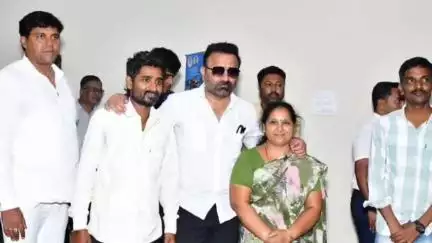 ಧಾರವಾಡ: ನಗರದ ಕೃಷಿ ವಿವಿ ಆವರಣದಲ್ಲಿ ಉಪಹಾರ ಗೃಹ ಹಾಗೂ ವಾಣಿಜ್ಯ ಸಂಕೀರ್ಣವನ್ನು ಸಚಿವ ಸಂತೋಷ ಲಾಡ್ ಉದ್ಘಾಟಿಸಿದರು