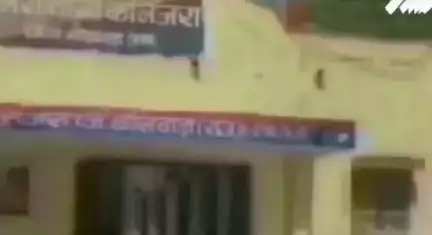 बागीदौरा: कलिंजरा थाना क्षेत्र के नया पडारिया गांव में घर के बाहर प्रार्थीया ने अपने पुत्र से की मारपीट, पुलिस ने किया मामला दर्ज