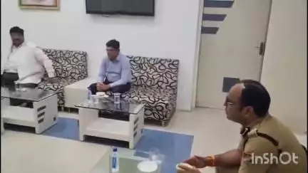 उज्जैन ग्रामीण: सिंहस्थ की तैयारी को लेकर वरिष्ठ अधिकारियों की उच्च स्तरीय बैठक आईजी कार्यालय में आयोजित