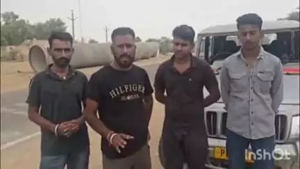 पोकरण: नहरी क्षेत्र के 1109 RD के पास माला माइंस के नाके पर अज्ञात बदमाशों ने की तोड़फोड़, कर्मचारियों के साथ की मारपीट