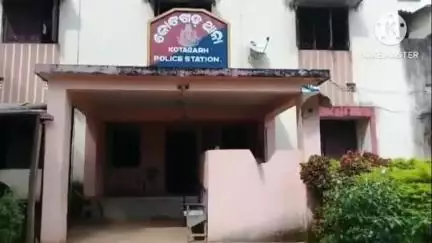 ଫୁଲବାଣୀ ସହର: କୋଟଗଡ ଥାନାରେ ଦେଶିମଦ ଜବତ ଜଣକ ନାମରେ ମାମାଲା ରୂଜୁ