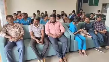 திண்டுக்கல் கிழக்கு: இரத்தக் கொடையாளர்கள் தினத்தை முன்னிட்டு ஸ்டார் கிட்ஸ் மருத்துவமனையில் நடைபெற்ற இரத்ததான முகாமில் 50க்கும் மேற்பட்டோர் பங்கேற்பு