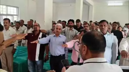 नाहन: विकसित भारत संकल्प यात्रा के तहत भाजपा के माता त्रिलोकपुर मंडल की बैठक आयोजित की गई
