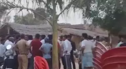 सुल्तानपुर: सुलतानपुर के कुड़वार में 18 और 22 वर्ष की दो युवतियों की मौत, अलग-अलग गांवों में फंदे से लटकी मिलीं, पुलिस कर रही जांच