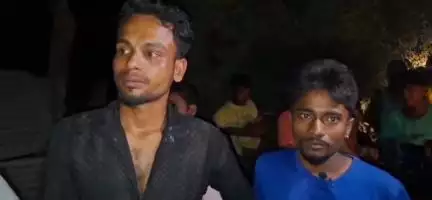 বিহপুৰীয়া: ২নং আহমেদপুৰত ড্ৰাগছ ক্ৰয় কৰিবলৈ অহা দুই যুৱকক ৰাইজে আটক কৰি গটালে আৰক্ষীক