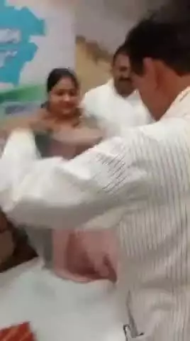 आगर होटल मोंटो पर केंद्रीय पर्यवेक्षक इंदिरा मीणा जी का किया स्वागत 
गौरीशंकर सूर्यवंशी कांग्रेस नेता