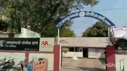 यवतमाळ: यवतमाळ आगारात नवीन बस देण्याच्या मागणीसाठी चालकाची महिला कर्मचाऱ्यास शिवीगाळ, अवधुतडवाडी पोलिसात तक्रार दाखल
