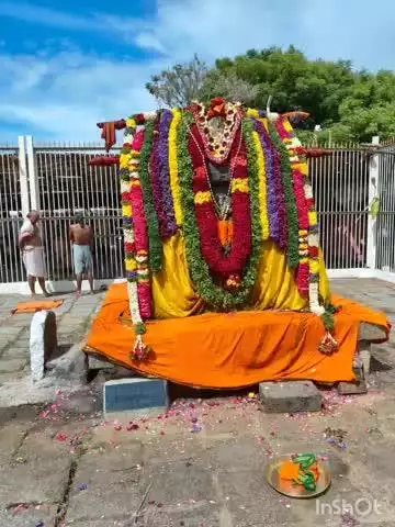 ಗಂಗಾವತಿ: ವಿಜೃಂಭಣೆಯಿಂದ ನೆರವೇರಿದ ಶ್ರೀ ರಘುವರ್ಯ ತೀರ್ಥರ ಮಧ್ಯಾರಾಧನ