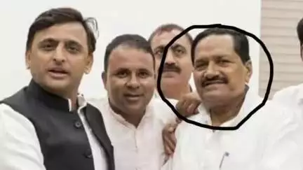 मंझनपुर: सपा के स्तंभ मौला बख्श का निधन, करारी ने खोया अपना रहनुमा, अंतिम विदाई आज, परिवार में मचा कोहराम