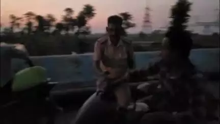 ময়ূরেশ্বর ২: মোটর বাইকে অবৈধ চোলাই মদ পাচার করতে গিয়ে ময়ূরেশ্বরে পুলিশের জালে ৩ অভিযুক্ত