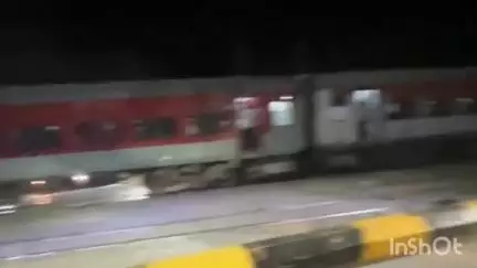ब्रह्मपुर: रघुनाथपुर स्टेशन के पास पंजाब मेल में चेन पुलिंग कर भाग रहा युवक रेल पुलिस द्वारा गिरफ्तार
