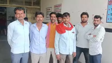 छतरपुर नगर: सटई रोड पर जखरोन के पास चलती बाइक से गिरी महिला की मौत