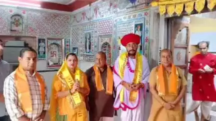 झालरापाटन: द्वारकाधीश दर्शन को पहुंचे प्रभारी मंत्री, झालरापाटन के लोगों ने बिजली की समस्या बताई