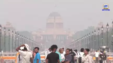 Heavy rains with strong winds lashed Delhi, disrupted early morning traffic