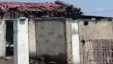 सीहोर: जिले के उजर खेड़ा, कला पहाड़ सहित कई गांवों में आंधी-तूफान का कहर, छप्पर उड़े और खंभे टेढ़े हुए