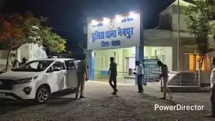 नैनपुर: पुलिस अधीक्षक रजत सकलेचा ने देर रात थाना नैनपुर का औचक निरीक्षण किया