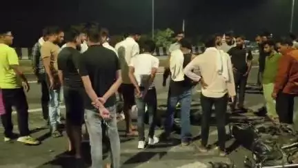 सिरसागंज: गांव हैवतपुर के समीप हाईवे पुल पर ट्रक की टक्कर से बाइक सवार गंभीर रूप से घायल, हालत नाजुक