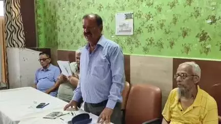 नाहन: शाही मिष्ठान भंडार नाहन में बिजली बोर्ड पेंशनर्स एसोसिएशन नाहन इकाई की मासिक बैठक संपन्न हुई