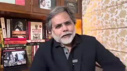 विमान हादसे पर नयी रिपोर्ट हैरान करने वाली है ! 
सिर्फ तकनीकी गड़बड़ी नहीं ? जाँच हुई तो कई बड़े लोग फसेंगे..