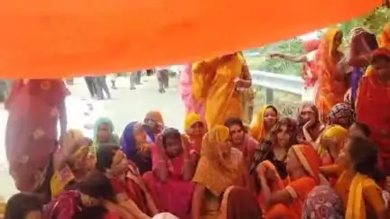 तिर्वा: कपूरा पुर पुल के पास मक्का सुखा रहे किसान का मिला शव, हत्या का आरोप