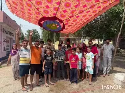 फतेहपुर: माँ दुर्गा माता मंदिर परिसर लोहारा में लगाई गई छबील, मातृशक्ति ने निभाई मुख्य भूमिका