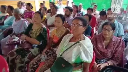 মাৰ্ঘেৰিটা: টিংৰাইত মুখ্যমন্ত্ৰীৰ সাহায্য পুঁজিৰ অধীনত বিভিন্ন ৰোগত আক্ৰান্ত ডেৰশ লোকৰ মাজত চেক বিতৰণ কৰে বিধায়ক সুৰেন ফুকনে