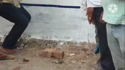 আরামবাগ: ২১ জুলাই রেকর্ড ভিড় সংগঠিত করার লক্ষ্যে নারকেল ফাটিয়ে গোঘাটে ২১ জুলাইয়ের দেওয়াল লিখন শুরু করল তৃণমূল কংগ্রেস নেতৃত্ব