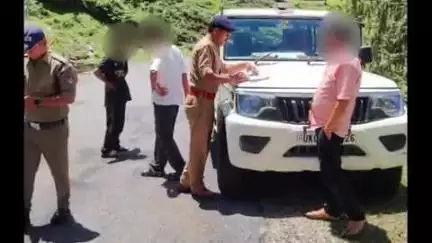 पिथौरागढ़: नियमों के उल्लंघन के मामले में जनपद पुलिस ने 159 लोगों के खिलाफ की कार्रवाई