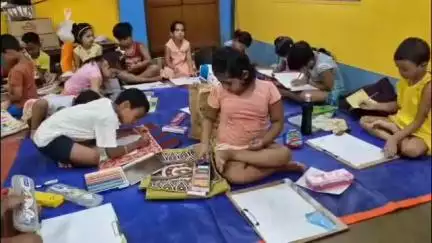 ব্যারাকপুর ২: সঙ্ঘশ্রী অ্যাথলেটিক্ ক্লাবের পরিচালনায় খড়দহে আয়োজিত হলো অঙ্কন প্রতিযোগিতা