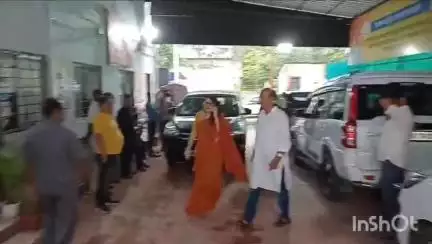 রাজারহাট: সল্টলেকে বিজেপি পার্টি অফিসে সাংগঠনিক সভার আগে সাংবাদিকদের মুখোমুখি বিজেপি রাজ্য সভাপতি সুকান্ত মজুমদার
