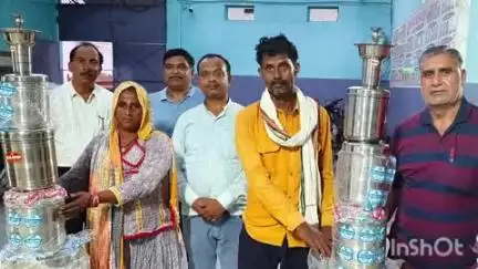 अंबाह: BCA प्रांगण में बिटिया के विवाह में मददगार बनीं समजसेबी आचार्य आनन्द टीम