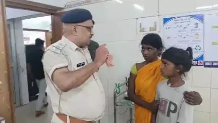 समस्तीपुर: गंगापुर गांव में मोबाइल चोरी और नींबू तोड़ने के आरोप में नाबालिग बच्ची से मारपीट