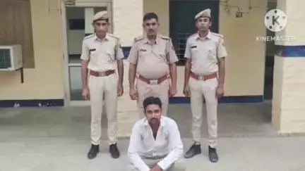 चितलवाना: चितलवाना पुलिस ने कार्रवाई कर लंबे समय से फरार स्थायी वारंटी को किया गिरफ्तार