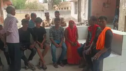 उन्नाव: थाना बारा सगवर क्षेत्र के गहरेंदा गांव के नहर के पास तेज गर्मी से अधेड़ व्यक्ति की मौत, शव पोस्टमार्टम के लिए भेजा गया