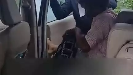 आंवला: आंवला में टूरिस्ट बस ने बाइक को मारी टक्कर, 15 वर्षीय किशोरी की मौत, पिता घायल, बस चालक फरार