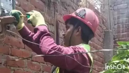बिक्रमगंज: विद्युत आपूर्ति अवर प्रमंडल बिक्रमगंज के 37,111 उपभोक्ताओं ने अपनाया स्मार्ट प्रीपेड मीटर, एसडीओ ने दी जानकारी