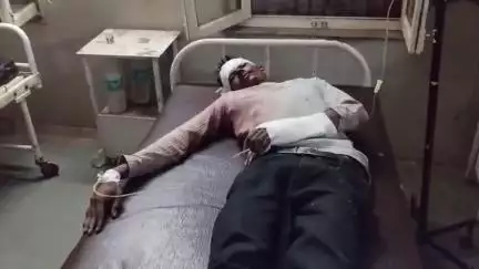 कटनी नगर: कटनी ग्रामीण: बेलगाम ट्रक ने बाइक सवारों को टक्कर मारी, 4 वर्षीय मासूम की मौत, माधव नगर झिंझरी क्षेत्र में हादसा
