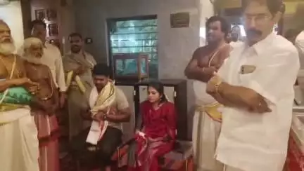 వాడపల్లిలో వెంకటేశ్వర స్వామి వారిని కుటుంబ సమేతంగా దర్శించుకున్న కలెక్టర్ మహేష్ కుమార్