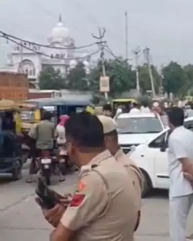 जगाधरी: बंदरों में कुत्ते के आतंक से परेशान जोडिया गांव के लोगों ने कुरुक्षेत्र सहारनपुर हाईवे पर लगाया जाम #Jansamasya