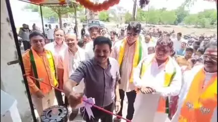 भुसावळ: अयोध्या नगरातील नागरीकांसाठी ना नफा, ना तोटा तत्त्वावर 'पाणी सेवा'; मंत्री संजय सावकारे यांच्याहस्ते उद्घाटन
